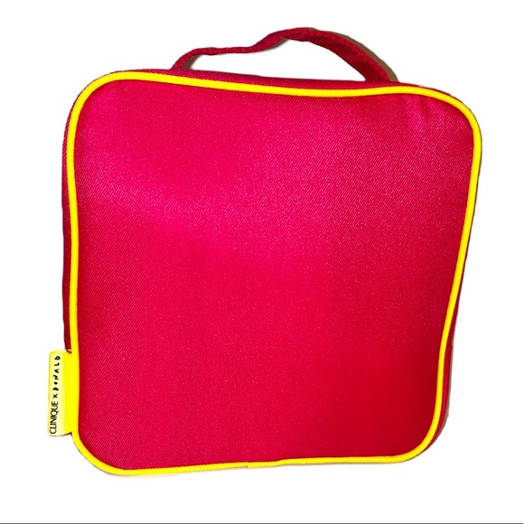 NEW Pink Clinique X Donald Makeup Bag - Picture 6 of 7